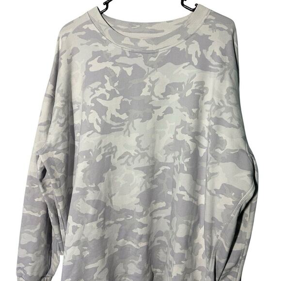 Lululemon Perfectly Oversized Crew Incognito Camo Alpine White SZ L/XL? P2P: 27" - Picture 4 of 11
